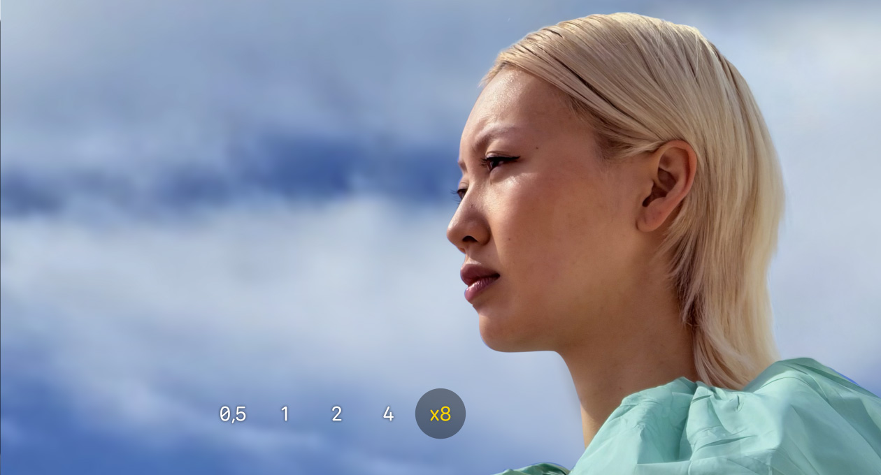 App Cámara en el iPhone 17 Pro, zoom óptico de 0,5, 1, 2, 4 y 8 aumentos, opción x8 seleccionada.