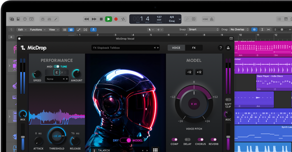Vaizdas ekrane, demonstruojama „MicDrop“ programinė įranga, kurioje naudojant AI funkcijas redaguojamas balso įrašas „MacBook Pro“