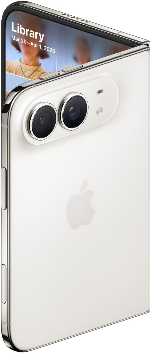 iPhone Duo, Yıldız Rengi, hafifçe açık, arkadan dış görünüm, üst köşede 48 MP Dual Fusion arka kameralar, iki lens, mikrofon, flaş
