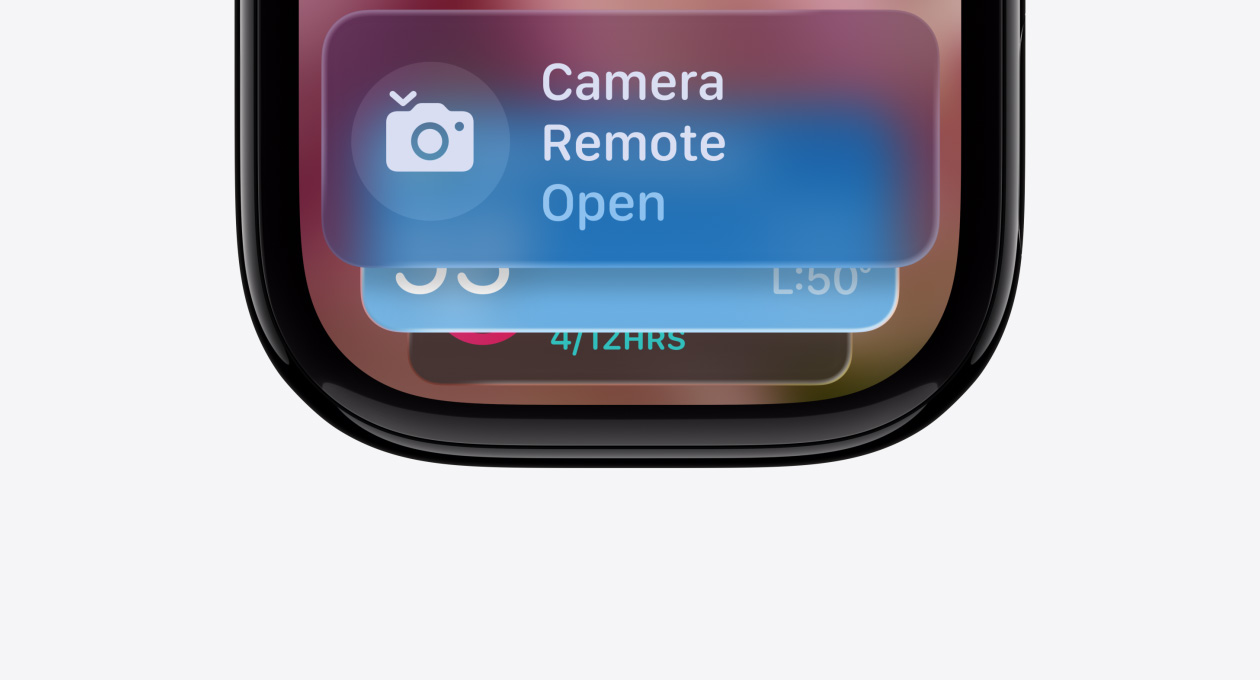 Apple Watch em preto brilhante sem bracelete, o mostrador apresenta o indicador de dica da Pilha inteligente