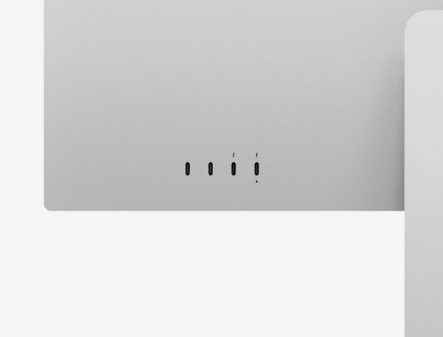 Gros plan de l’arrière du Studio Display XDR, mettant en évidence deux ports USB-C et deux ports Thunderbolt 5