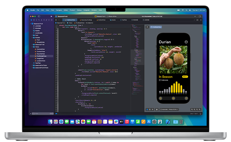 Một máy Mac đang mở, hiển thị ứng dụng Xcode.